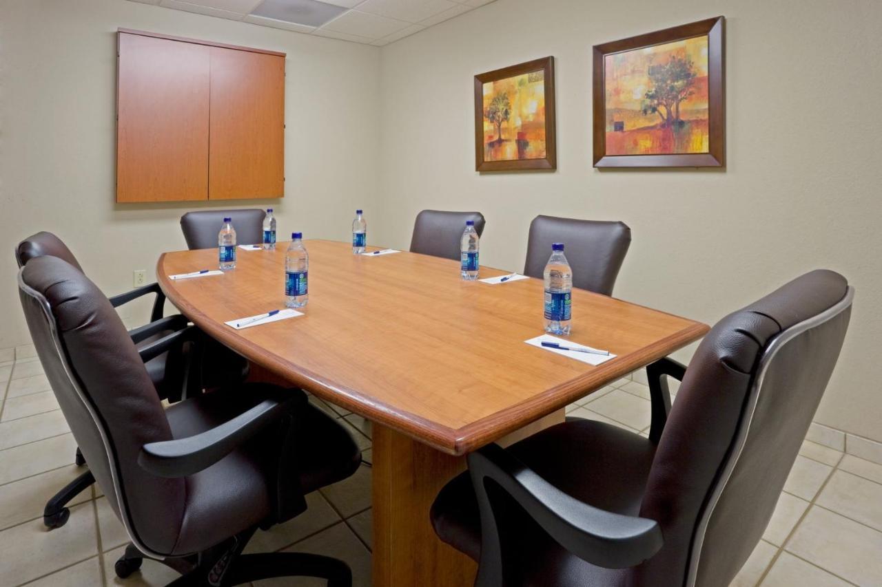 Candlewood Suites Bordentown-Trenton By Ihg Eksteriør billede