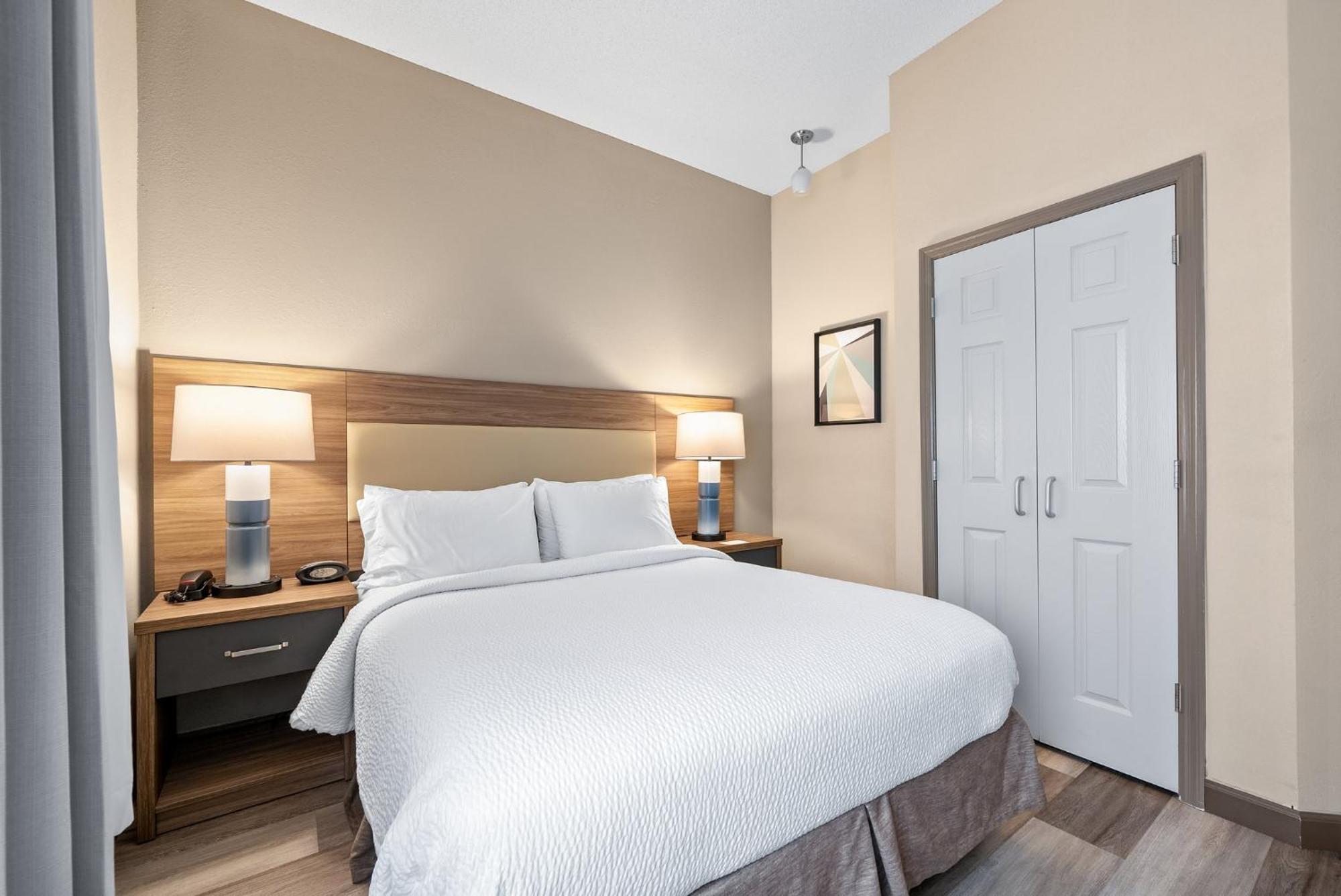 Candlewood Suites Bordentown-Trenton By Ihg Eksteriør billede