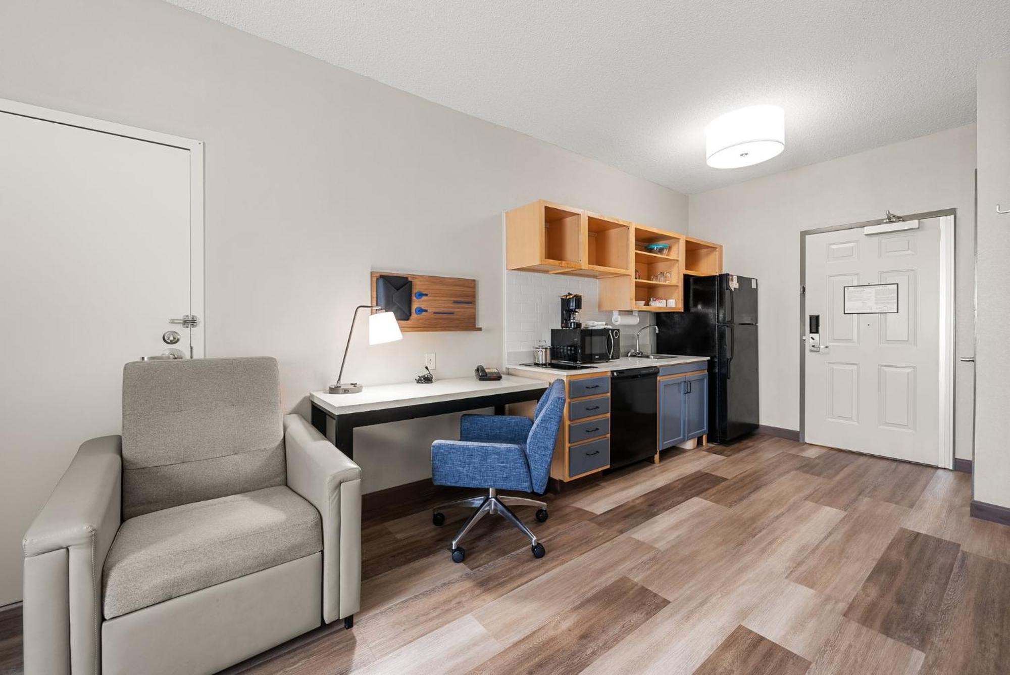 Candlewood Suites Bordentown-Trenton By Ihg Eksteriør billede