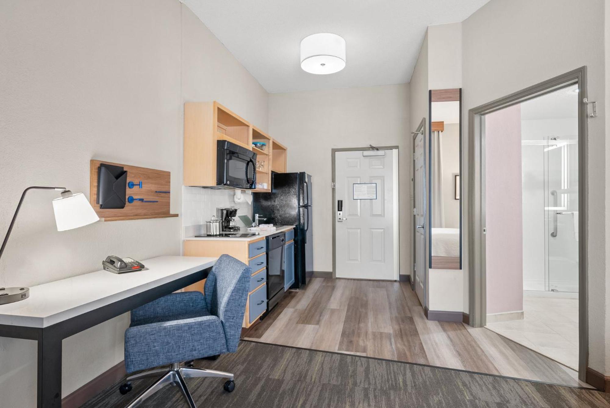 Candlewood Suites Bordentown-Trenton By Ihg Eksteriør billede